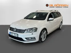 Vit Begagnad 2013 VW Passat R-line Kombi | 129 900 kr (Lite dyr)