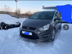 Brun Begagnad 2013 Ford S-MAX Business Edition Minibuss | 100 000 kr (Marknadspris)