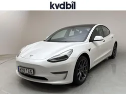 Vit (vit metallic) Begagnad 2022 Tesla Model 3 Long Range Sedan | 269 000 kr (Bra pris)