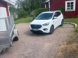 Vit Begagnad 2018 Ford Kuga ST-Line SUV | 173 000 kr (Marknadspris)