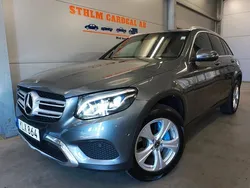 Grå Begagnad 2017 Mercedes GLC350 SUV | 296 900 kr