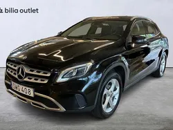 Svart Begagnad 2018 Mercedes GLA200 SUV | 219 900 kr (Marknadspris)
