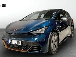 Mörkblå Begagnad 2024 Cupra Born Halvkombi | 284 900 kr (Bra pris)