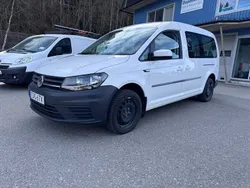 Vit Begagnad 2019 VW Caddy Maxi Life Life Minibuss | 219 900 kr (Bra pris)
