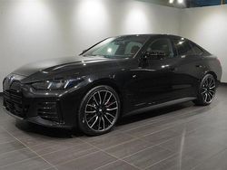 Svart (safirsvart metallic) Ny 2024 BMW i4 Efficient Dynamics Sedan | 749 500 kr (Bra pris)