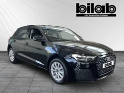 Svart Ny 2025 Audi A1 Sportback Proline Halvkombi | 301 700 kr (Marknadspris)