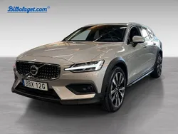 Begagnad 2023 Volvo V60 CC Kombi | 449 000 kr (Lite dyr)