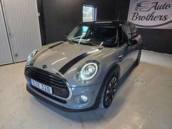 Grå Begagnad 2019 Mini Cooper Pepper Halvkombi | 165 000 kr (Marknadspris)