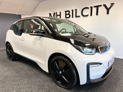 Vit Begagnad 2018 BMW i3 Comfort Edition Halvkombi | 179 900 kr (Dyr)
