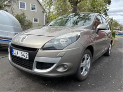 Brun Begagnad 2010 Renault Scénic III Minibuss | 42 000 kr (Bra pris)