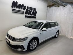 Vit Begagnad 2019 VW Passat Executive Kombi | 259 900 kr