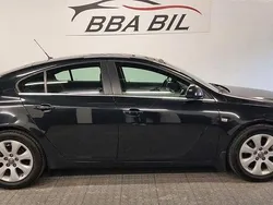 Svart Begagnad 2014 Opel Insignia Edition Halvkombi | 99 000 kr (Marknadspris)