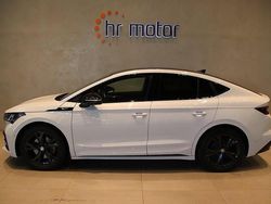 Vit Begagnad 2023 Skoda Enyaq iV Family SUV | 449 000 kr (Marknadspris)