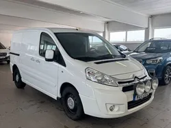 Vit Begagnad 2016 Citroën Jumpy Minibuss | 115 000 kr (Bra pris)