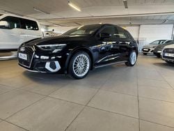 Svart Begagnad 2021 Audi A3 Sportback Comfort Halvkombi | 212 300 kr (Marknadspris)