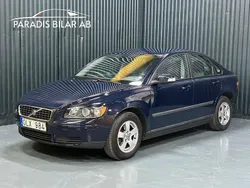 Blå Begagnad 2006 Volvo S40 Kinetic Sedan | 64 900 kr (Lite dyr)