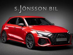 Tango red metallic Begagnad 2022 Audi RS3 Sportback Design Halvkombi | 579 000 kr (Lite dyr)
