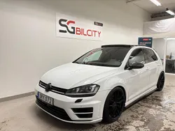 Vit Begagnad 2014 VW Golf VII R Halvkombi | 199 900 kr (Marknadspris)