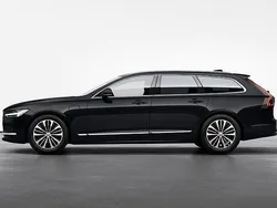 Svart Ny 2024 Volvo V90 Core Kombi | 507 000 kr (Bra pris)