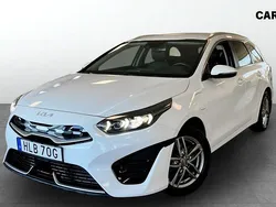 Vit (white) Begagnad 2022 Kia Ceed Sportswagon Kombi | 214 900 kr (Marknadspris)