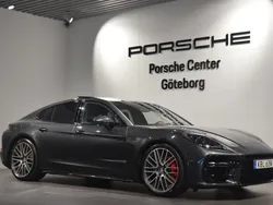 Grå (grey) Begagnad 2024 Porsche Panamera 4S Sedan | 1 595 000 kr (Superpris)