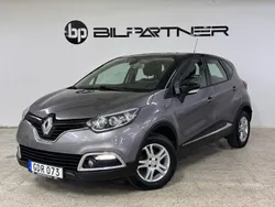 Flerfärgad Begagnad 2013 Renault Captur SUV | 79 900 kr (Marknadspris)