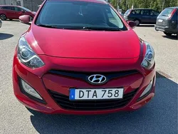 Röd Begagnad 2014 Hyundai i30 Kombi | 85 000 kr (Marknadspris)