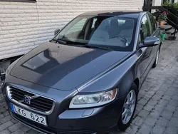 Grå Begagnad 2008 Volvo S40 Kinetic Sedan | 41 000 kr (Bra pris)