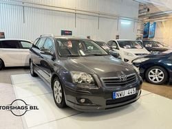 Grå Begagnad 2007 Toyota Avensis Kombi | 44 900 kr (Lite dyr)