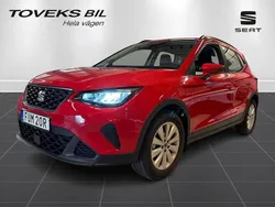 Röd (reinrot) Begagnad 2024 Seat Arona Style SUV | 209 000 kr (Marknadspris)