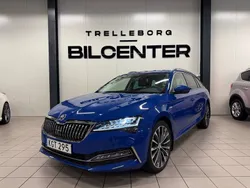 Blå Begagnad 2022 Skoda Superb Business Line Kombi | 359 900 kr (Marknadspris)