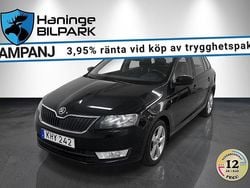 Svart Begagnad 2014 Skoda Rapid Halvkombi | 84 995 kr (Marknadspris)
