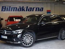 Svart Begagnad 2018 Mercedes GLC220 SUV | 318 500 kr (Marknadspris)