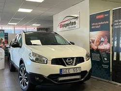 Vit Begagnad 2013 Nissan Qashqai +2 360º SUV | 69 900 kr (Marknadspris)
