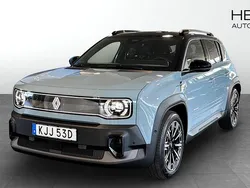 Blå (blue) Ny 2025 Renault 4 E-Tech Iconic SUV | 471 900 kr