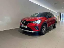 Flerfärgad Begagnad 2022 Renault Captur SUV | 244 500 kr