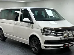 Vit Begagnad 2018 VW Caravelle Minibuss | 299 900 kr (Lite dyr)