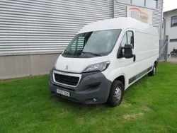 Vit Begagnad 2018 Peugeot Boxer Van | 119 000 kr (Bra pris)