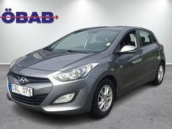 Grå Begagnad 2013 Hyundai i30 Halvkombi | 78 900 kr (Marknadspris)