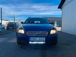 Blå Begagnad 2006 Volvo V50 Kombi | 22 900 kr (Bra pris)