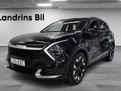 Svart (black pearl metallic) Begagnad 2022 Kia Sportage 2 SUV | 349 300 kr (Bra pris)