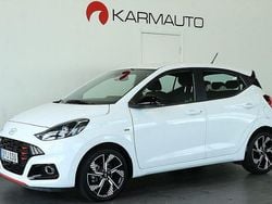 Vit Ny 2024 Hyundai i10 N Line Halvkombi | 173 800 kr (Marknadspris)