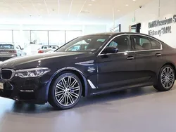 Svart Begagnad 2016 BMW 530 M Sport Sedan | 299 000 kr (Dyr)