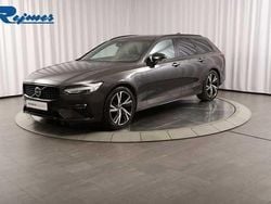 Grå (platinum grey metallic) Begagnad 2021 Volvo V90 R-Design Kombi | 419 900 kr (Lite dyr)