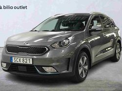 Grå Begagnad 2018 Kia Niro SUV | 137 900 kr (Marknadspris)