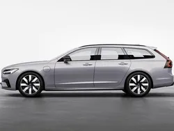 Silver Ny 2025 Volvo V90 Plus Kombi | 589 500 kr (Marknadspris)