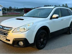 Vit Begagnad 2013 Subaru Outback SUV | 44 900 kr (Superpris)