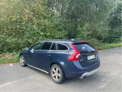 Blå Begagnad 2013 Volvo V60 Momentum Kombi | 89 000 kr (Bra pris)