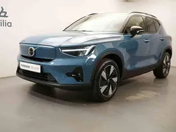 Blå Begagnad 2025 Volvo EX40 Single Motor Extended Range SUV | 499 900 kr
