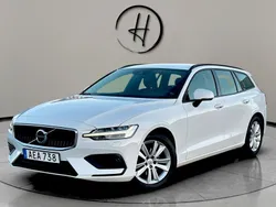 Vit Begagnad 2019 Volvo V60 Kombi | 249 900 kr (Marknadspris)